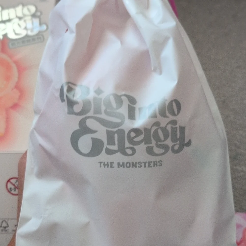 Sold - Picture 2 of 5